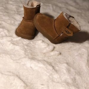 Baby Uggs